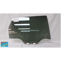 NISSAN DUALIS J10 - 7 SEATER - 4/2010 TO 6/2014 - 4DR WAGON - RIGHT SIDE REAR DOOR GLASS - PRIVACY TINT