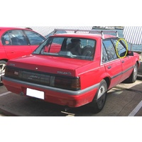 HOLDEN CAMIRA JB/JD/JE - 8/1982 to 8/1989 - 4DR SEDAN/5DR WAGON - RIGHT SIDE FRONT DOOR GLASS - (Second-hand)