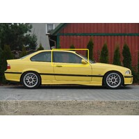 BMW 3 SERIES E36 - 12/1993 TO 6/1995 - 2DR CONVERTIBLE - DRIVERS - RIGHT SIDE FRONT DOOR GLASS - SEKURIT, 2 HOLES - GREEN - NEW