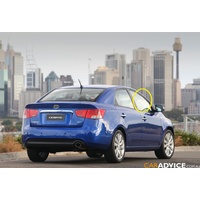 KIA CERATO TD - 1/2009 to 4/2013 - 4DR SEDAN/5DR HATCH - DRIVERS - RIGHT SIDE FRONT DOOR GLASS - GREEN - NEW