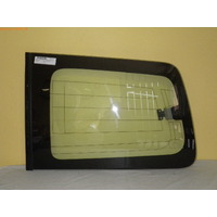 MITSUBISHI PAJERO NS/NT/NW/NX - 11/2006 TO CURRENT - 4WD WAGON - PASSENGERS - LEFT SIDE CARGO GLASS - W/AREAL - (BACK EDGE 440 MM TALL) - GREEN - NEW