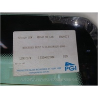 MERCEDES S CLASS W220 - 4/1999 TO 4/2006 - 4DR SEDAN - REAR WINDSCREEN GLASS - LAMINATED - SILVER PRINT HEATER - 1362W X 795H - NEW