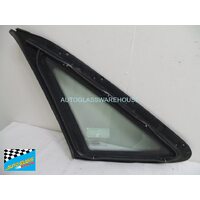 HOLDEN COMMODORE VR/VS - 9/1988 to 8/1997 - 4DR SEDAN - RIGHT SIDE REAR OPERA GLASS - CHROME MOULD (SECOND-HAND)