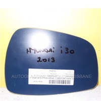 HYUNDAI i30 GD - 5/2012 to 6/2017 - 5DR HATCH - RIGHT SIDE MIRROR - FLAT GLASS ONLY - 175MM WIDE X 123MM TALL - NEW
