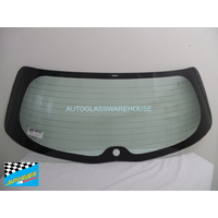 SUITABLE FOR TOYOTA YARIS NCP13R - 2017 to 5/2020 - 3DR/5DR HATCH - REAR WINDSCREEN GLASS - HEATED, WITH WIPER HOLE - GREEN - NEW