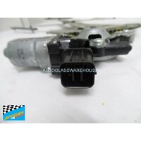 MITSUBISHI OUTLANDER ZG/ZH - 10/2006 TO 11/2012 - 5DR WAGON - LEFT SIDE FRONT WINDOW REGULATOR - (SECOND HAND)