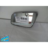 HOLDEN COMMODORE VE - 7/2008 TO 5/2013 - SEDAN/WAGON/UTE - PASSENGERS - LEFT SIDE MIRROR WITH BACKING PLATE - 1468803 - (SECOND-HAND)