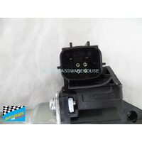 ISUZU TRUCK N SERIES - 1/2008 TO CURRENT - NARROW/WIDE CAB - PASSENGERS - LEFT SIDE FRONT WINDOW REGULATOR - NEW