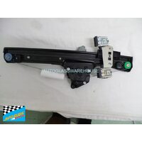 FORD ECOSPORT BK - 12/2013 TO CURRENT - 4DR SUV - PASSENGERS - LEFT SIDE FRONT WINDOW REGULATOR - CN15A23201CB - (SECOND-HAND)