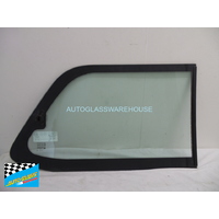 TATA XENON - 1/2010 TO CURRENT - 4DR DUAL CAB - PASSENGERS - LEFT SIDE SLIDING CANOPY GLASS  - (AGC) 700 x 400 - (SECOND-HAND)