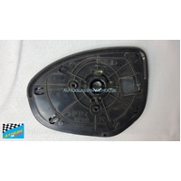 MAZDA 3 BL - 4/2009 TO 11/2013 - SEDAN/HATCH - DRIVERS - RIGHT SIDE MIRROR - WITH BACKING - DF89 - GENUINE CURVED - (SECOND-HAND)