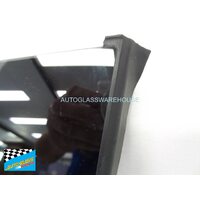 MINI CLUBMAN F54 - 12/2015 TO CURRENT - 5DR WAGON - DRIVERS - RIGHT SIDE REAR CARGO GLASS - Encapsaluted -Antenna - Privacy Tint - (SECOND-HAND)