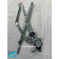 ISUZU TRUCK N SERIES - 1/2008 TO CURRENT - NARROW/WIDE CAB - DRIVERS - RIGHT SIDE FRONT WINDOW REGULATOR - (SECOND-HAND)
