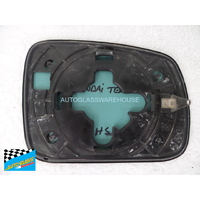 HYUNDAI TERRACAN HP - 11/2001 TO 12/2007 - 5DR WAGON - PASSENGERS - LEFT SIDE MIRROR WITH BACKING PLATE HP-1 - (SECOND-HAND)