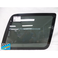 MITSUBISHI PAJERO iO QA - 3/1999 to 12/2002 - 3DR WAGON - DRIVERS - RIGHT SIDE REAR CARGO GLASS (PRIVACY TINT) - 650 x 500 - (SECOND-HAND)