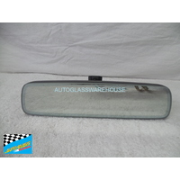 FORD MUSTANG AA - 10/2015 to 11/2023 - 2DR COUPE/CONVERTIBLE - CENTER REAR VIEW MIRROR - E11 048684 (FRAMELESS) - (SECOND-HAND)