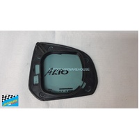 SUZUKI ALTO GF - 7/2009 to 3/2015 - 5DR HATCH - PASSENGERS - LEFT SIDE MIRROR - FLAT GLASS ONLY - WITH BASE 1602413LH - 135MM X 115MM - (SECOND-HAND)