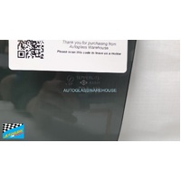 NISSAN SKYLINE V35 - 2001 to 2007 - 4DR SEDAN - PASSENGERS - LEFT SIDE REAR DOOR GLASS - PRIVACY TINT - (SECOND-HAND))