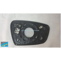KIA CERATO YD - 5/2013 to 6/2018 - 5DR HATCH - PASSENGERS - LEFT SIDE MIRROR - OEM GENUINE CURVED - (SECOND-HAND)