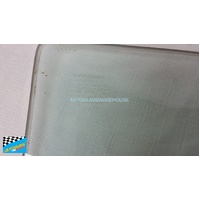 BMW 2500-3300 - 1/1968 to 1/1977 - 4DR SEDAN - DRIVER - RIGHT SIDE REAR DOOR GLASS - GREEN - (590mm WIDE) - (SECOND-HAND)