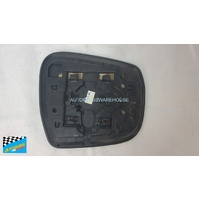 NISSAN NAVARA D23/NP300 / MERC  X3500 - 3/2015 to CURRENT - UTE - LEFT SIDE MIRROR - OEM CURVED -171W X 155H - HAS BACKING G451L (SECOND-HAND)