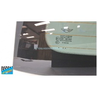 MINI COOPER R56 - 3/2007 to 3/2014 - 3DR HATCH - REAR WINDSCREEN GLASS HEATED - GREEN - BRAKELIGHT AT TOP - (SECOND-HAND)