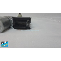 HYUNDAI TUCSON TL - 8/2015 TO 3/2021 - 5DR WAGON - RIGHT FRONT WINDOW REGULATOR MOTOR ONLY - 6 PIN - NEW