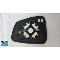 HOLDEN TRAXX TJ - 09/2013 to CURRENT - 4DR WAGON - DRIVERS - RIGHT SIDE OEM MIRROR WITH BACKING PLATE 2622.34.064 - (SECOND-HAND)