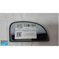 HYUNDAI GETZ TB - 10/2002 TO 9/2011 - 3DR/5DR HATCH - RIGHT SIDE MIRROR - OEM - W/ BACKING PLATE TB-CAR G/HOLDER - 170MM X 97MM - (SECOND-HAND)