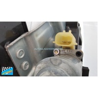 GREAT WALL CANNON - 12/2020 TO CURRENT - UTE - RIGHT SIDE REAR WINDOW REGULATOR - (SECOND-HAND)