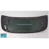 MERCEDES CLA CLASS C117 SERIES - 10/2013 TO 05/2019 - 4DR COUPE - REAR WINDSCREEN GLASS - PRIVACY TINT - (SECOND-HAND)