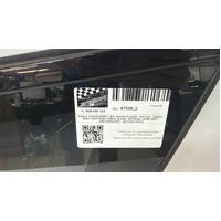 RANGE ROVER SPORT L494 - 6/2013 TO 6/2022 - 5DR SUV - DRIVER - RIGHT SIDE REAR CARGO GLASS - ANTENNA - DARK GREY - ENCAPSULATED - (SECOND-HAND)