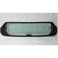 VOLKSWAGEN T-CROSS C1 - 4/2020 TO CURRENT - 5DR SUV - REAR WINDSCREEN GLASS - ANTENNA, SOLAR GREEN TINT, 1 HOLE, HEATED - (SECOND-HAND)