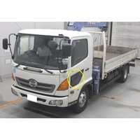 HINO RANGER PRO 1/2003 to CURRENT - TRUCK - NARROR/WIDE CAB - LEFT SIDE FRONT DOOR LOWER SIGHT WINDOW GLASS - NEW - GREEN (650w X 335)