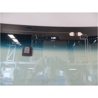 suitable for TOYOTA HILUX GGN126-TGN126 - 7/2015 to 4/2019 - UTE - FRONT WINDSCREEN GLASS - NEW - MIRROR BUTTON - ANTENNA