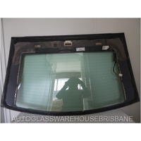 MERCEDES C CLASS S203 - 12/2000 to 1/2007 - 4DR WAGON - REAR WINDSCREEN GLASS - HEATED - (Second-hand)