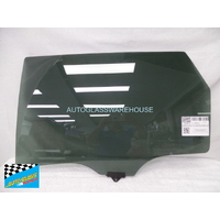 KIA SORENTO UM - 6/2015 to 7/2020 - 5DR WAGON - PASSENGERS - LEFT SIDE REAR DOOR GLASS - WITH FITTINGS - PRIVACY TINTED - NEW
