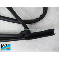 MERCEDES ATEGO 1223/1228/1623 - 1/2001 to CURRENT - TRUCK - TOP & SIDE MOULD FOR FRONT WINDSCREEN - NEW