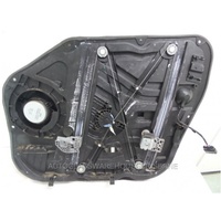 HYUNDAI TUCSON TL - 8/2015 TO 3/2021 - 5DR WAGON - LEFT SIDE FRONT WINDOW REGULATOR - (Second-hand)