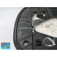 suitable for TOYOTA RAV4 10 SERIES - 7/1994 TO 4/2000 - 3DR/5DR WAGON - DRIVERS - RIGHT SIDE MIRROR - WITH BACKING PLATE (5576) - (SECOND-HAND)