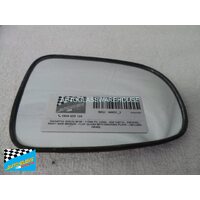 DAIHATSU SIRION M100 - 7/1998 TO 1/2005 - 5DR HATCH - DRIVERS - RIGHT SIDE MIRROR - FLAT GLASS WITH BACKING PLATE - (SECOND-HAND)