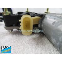 KIA RIO YB - 12/2016 to CURRENT - 5DR HATCH -  PASSENGER - LEFT SIDE FRONT DOOR WINDOW REGULATOR  - (SECOND HAND)