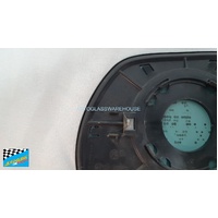HYUNDAI SANTA FE CM (2) - 5/2006 TO 08/2012 - 5DR WAGON - DRIVERS - RIGHT SIDE MIRROR - FLAT GLASS W/ BACKING PLATE185 WIDE X 150 HIGH - (SECOND-HAND)