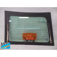 MINI COOPER SK SERIES - 3/2008 TO 6/2014 - PASSENGERS - LEFT SIDE REAR BARN DOOR GLASS - HEATED - GREEN - NEW