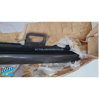 FITS TOYOTA LANDCRUISER 72/73/75/76/77/78/79 - 01/1985 TO 08/2009 - TROOP/WAGON - DRIVERS - RIGHT SIDE FRONT SLIDING WINDOW FRAME ONLY - GENUINE - NEW