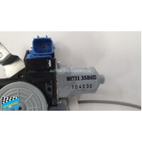 NISSAN NAVARA D23 - NP300 - 3/2015 TO CURRENT - 2/4DR - DRIVERS - RIGHT SIDE FRONT WINDOW REGULATOR ELECTRIC - 6 PIN - (SECOND-HAND)