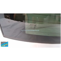 RANGE ROVER SPORT L494 - 6/2013 TO 6/2022 - 4DR WAGON - REAR WINDSCREEN GLASS - HEATED - PRIVACY TINTED - OEM DK62-42006 - (SECOND-HAND)