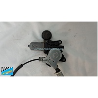 MAZDA MX5 ND - 8/2015 to CURRENT - 2DR CONVERTIBLE/HARDTOP - DRIVER - RIGHT SIDE FRONT WINDOW REGULATOR - (SECOND-HAND)