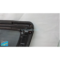 MAZDA MX5 ND - 8/2015 to CURRENT - 2DR CONVERTIBLE/HARDTOP - REAR WINDSCREEN - (SECOND-HAND)