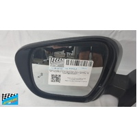 NISSAN NAVARA D23/NP300 / MERC  X3500 - 3/2015 to CURRENT - UTE - LEFT SIDE MIRROR - WITH CAMERA &  BLIND SPOT - E9 03 11083 - NO COVER - SECOND-HAND